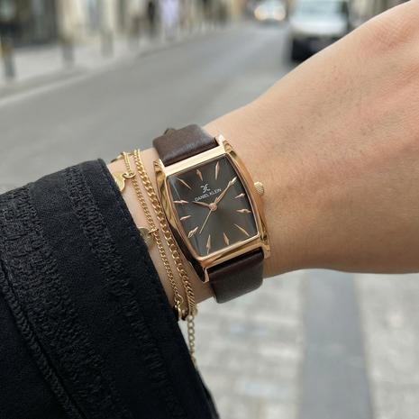 ساعة دانيال كلاين بريميوم من الجلد البني الداكن للنساء DK.1.14120-5