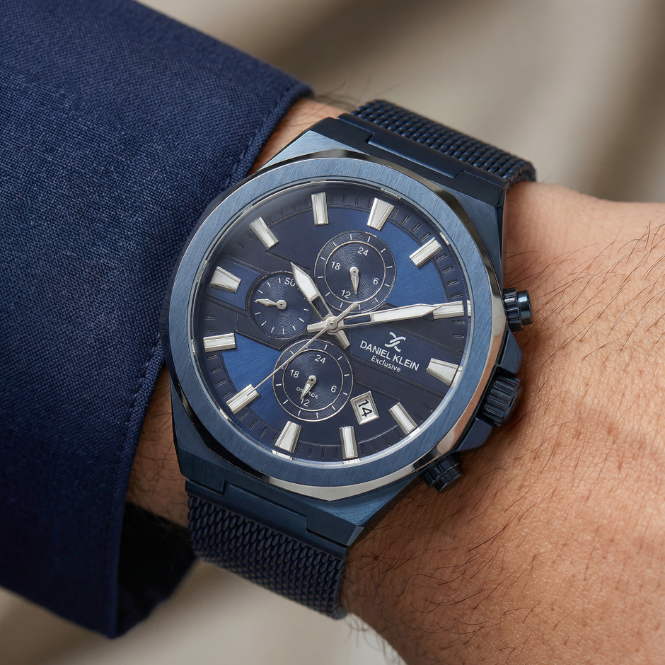 Daniel Klein Exclusive Dark Blue Mesh Band Watch for Men DK.1.14234-4
